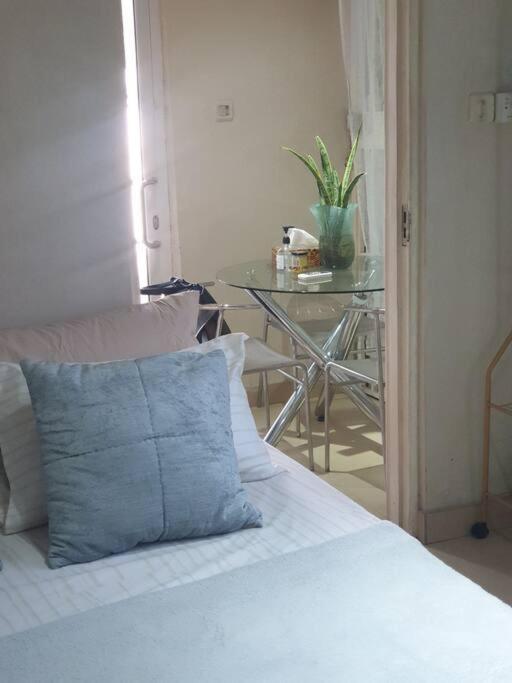 Adorable 1-Bedroom Studio In Central Osu Akra Dış mekan fotoğraf